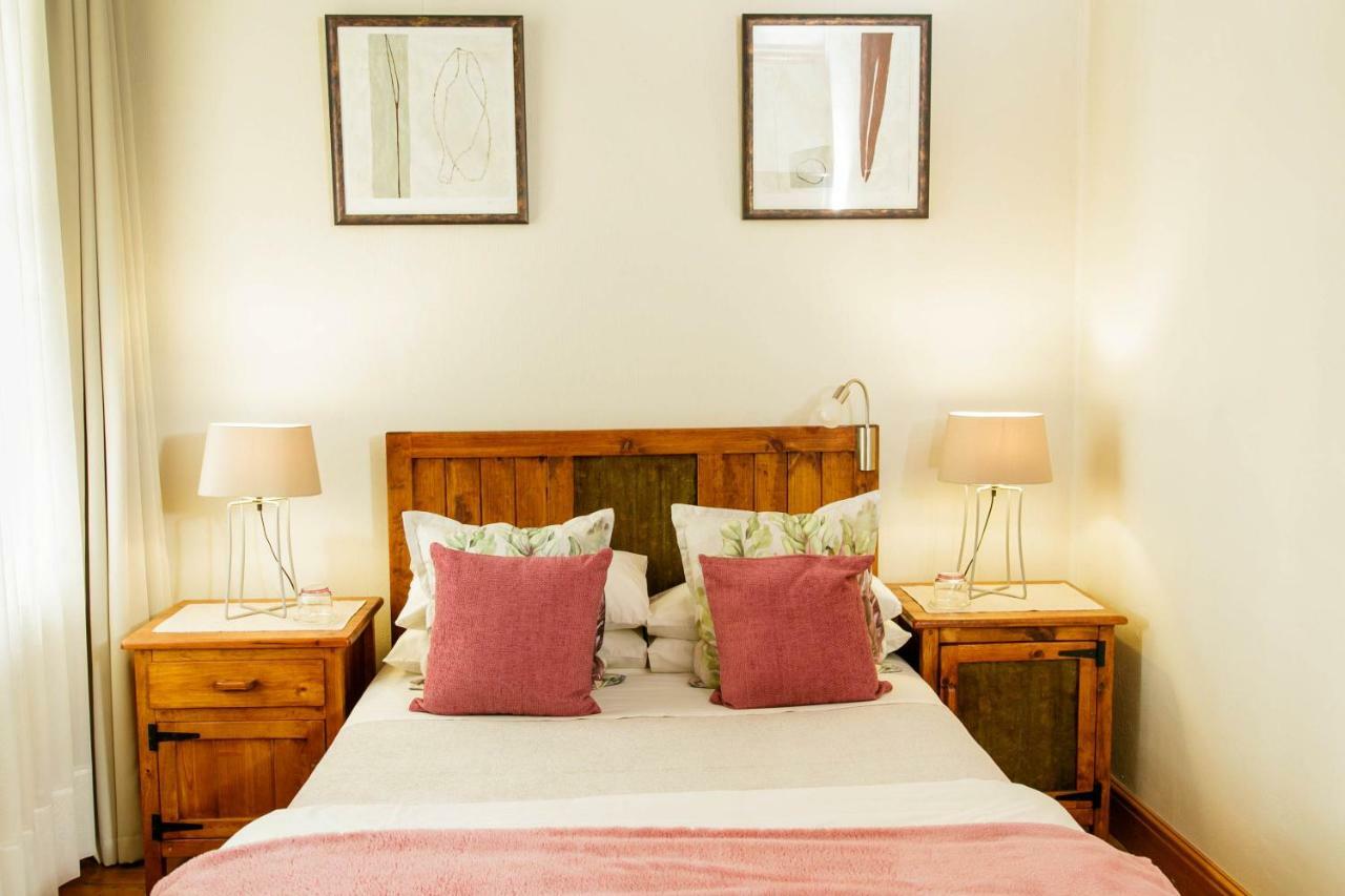 Oakdene Guest House Oudtshoorn Kültér fotó